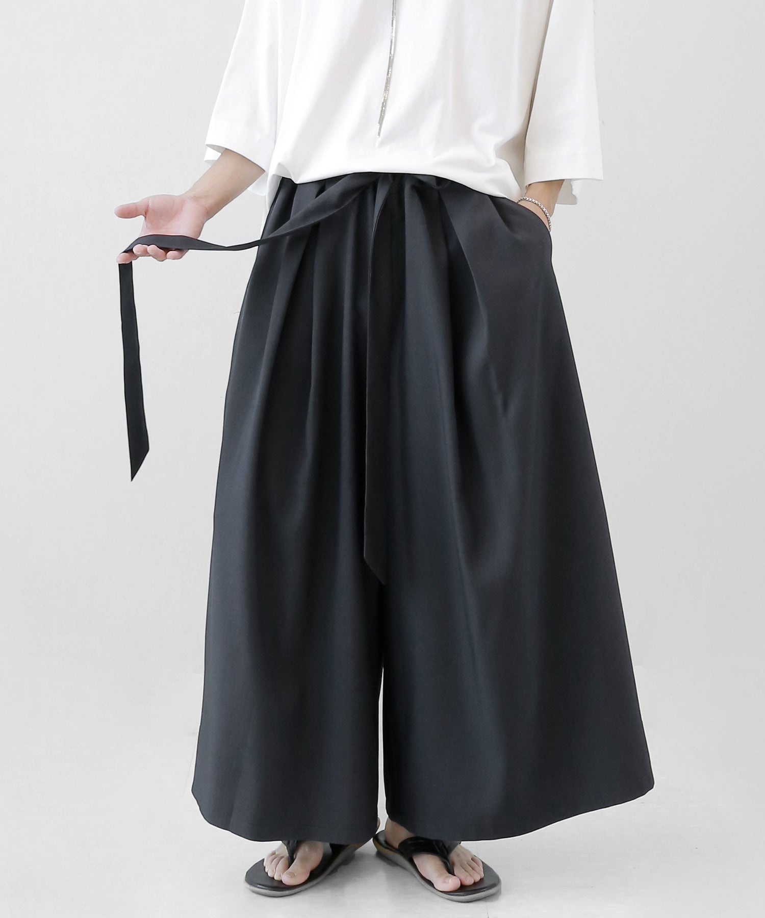 Pleated Strap Wide Pants