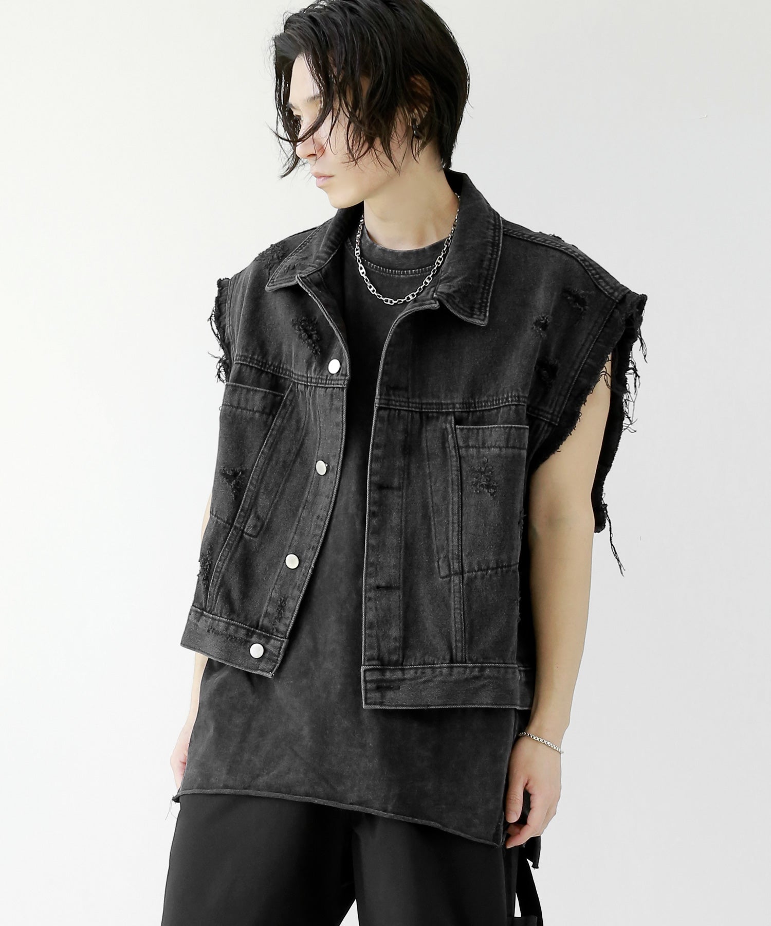 Washed distressed denim vest