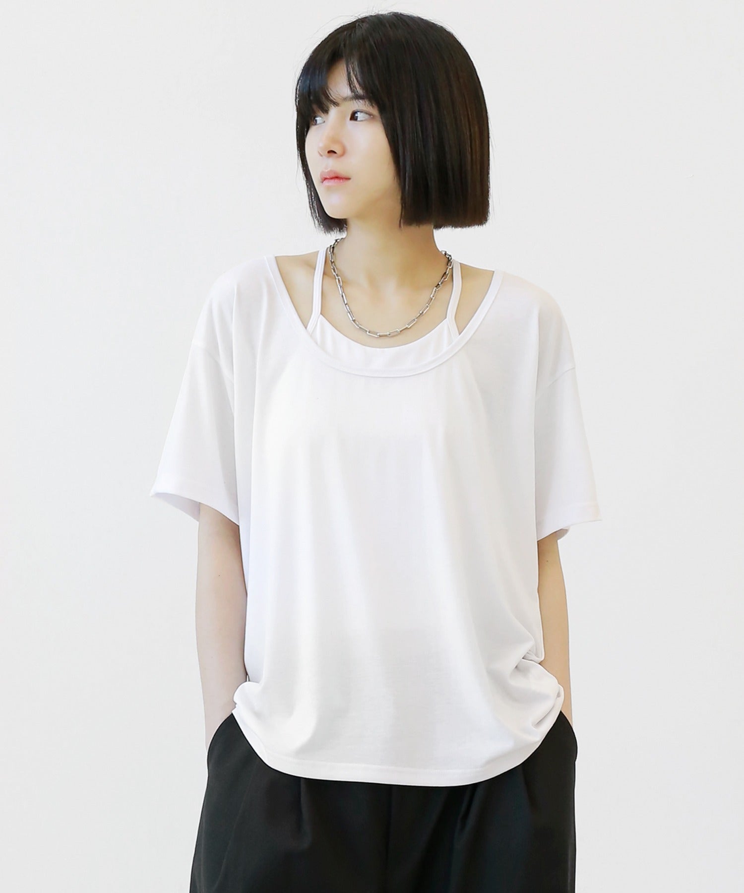Scoop neck top