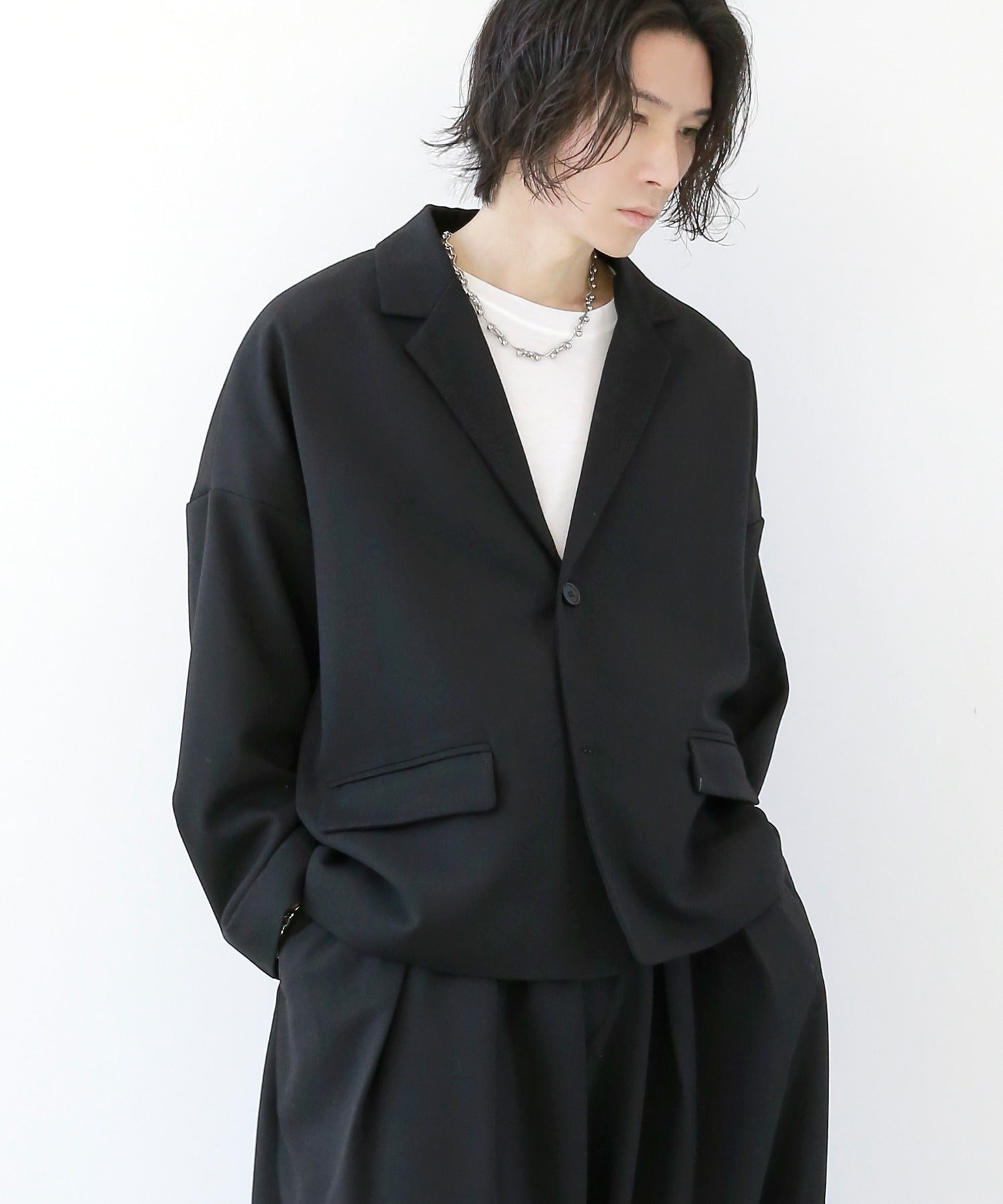Loose tailored jacket
