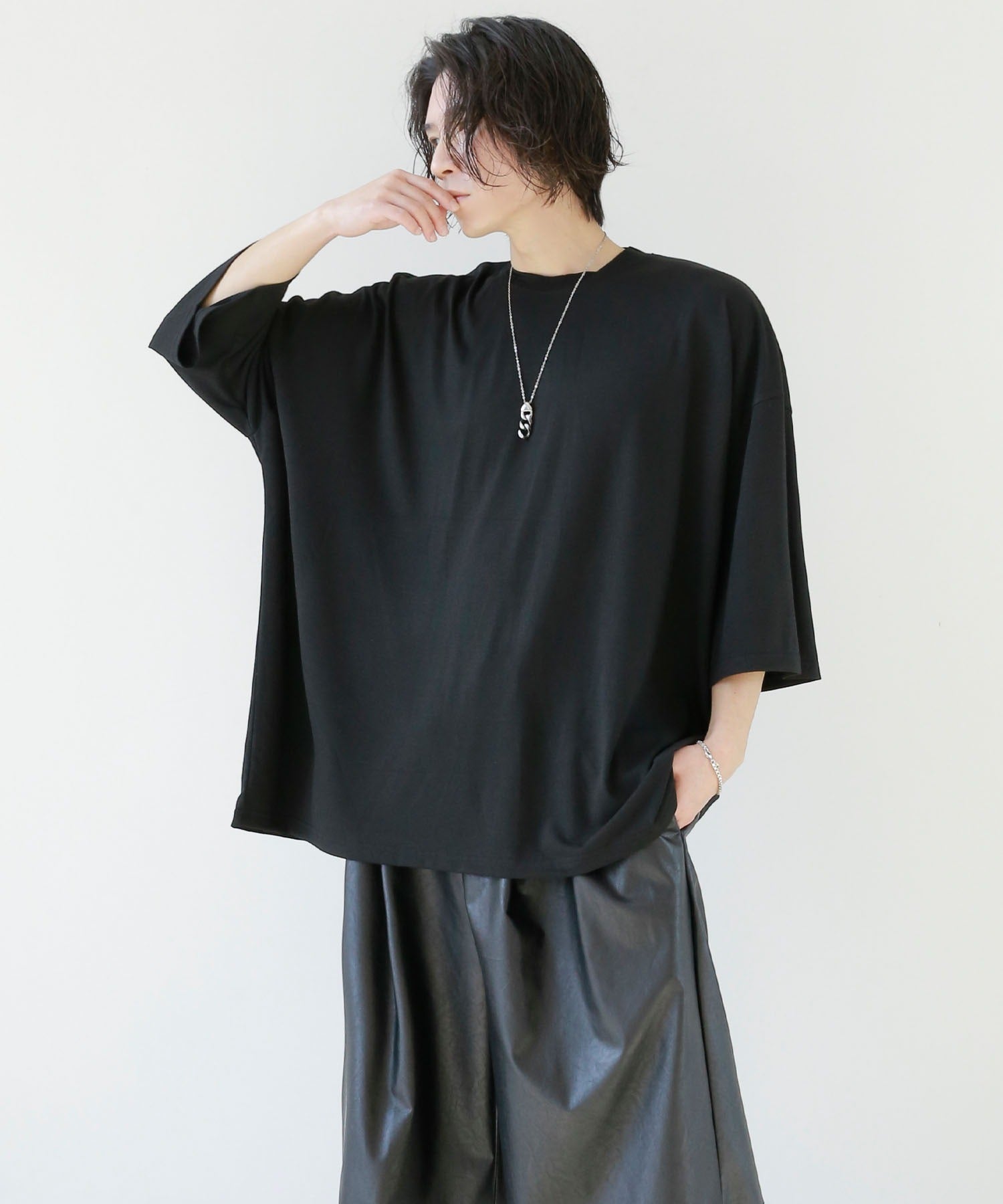 Silky drape 3/4 sleeve T