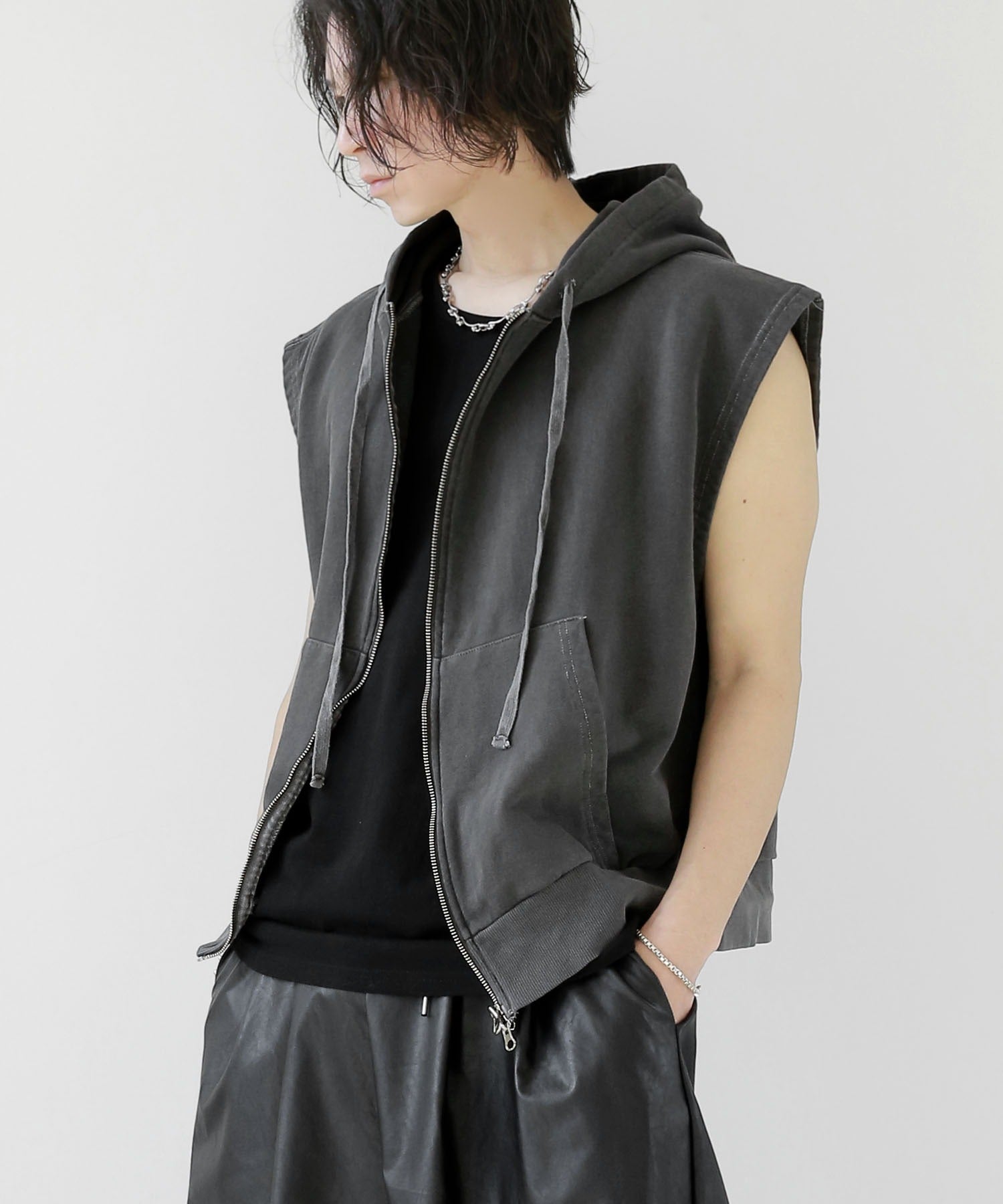 【YOURNUS】Luigi Pigment Washing Vest Pigment Wash Hooded Zip Vest