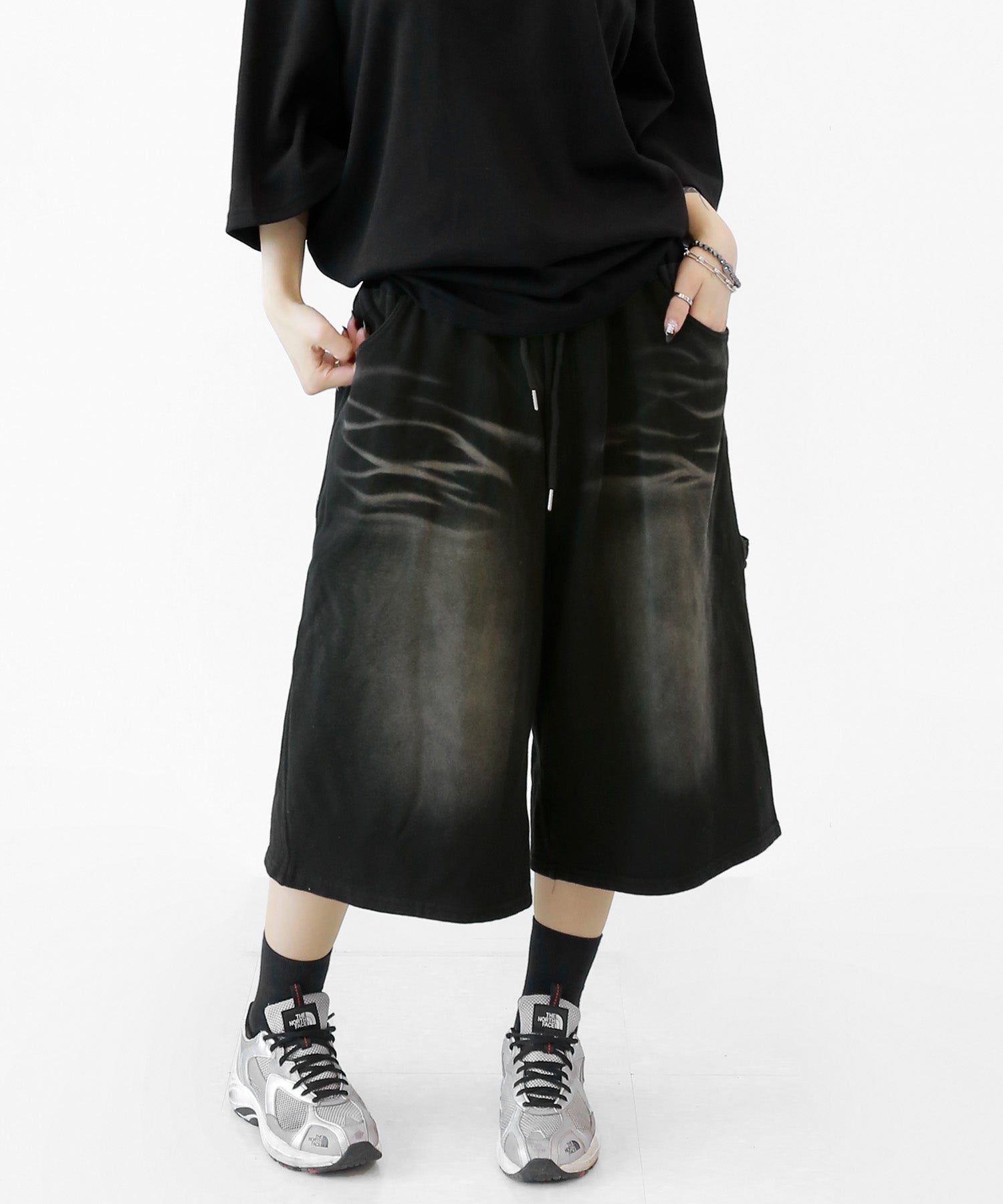 Washed Hammer Loop Bermuda Shorts
