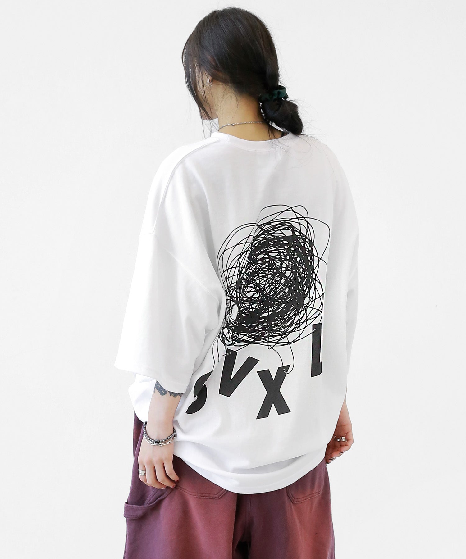 Tangled Back Graphic Oversized Tee