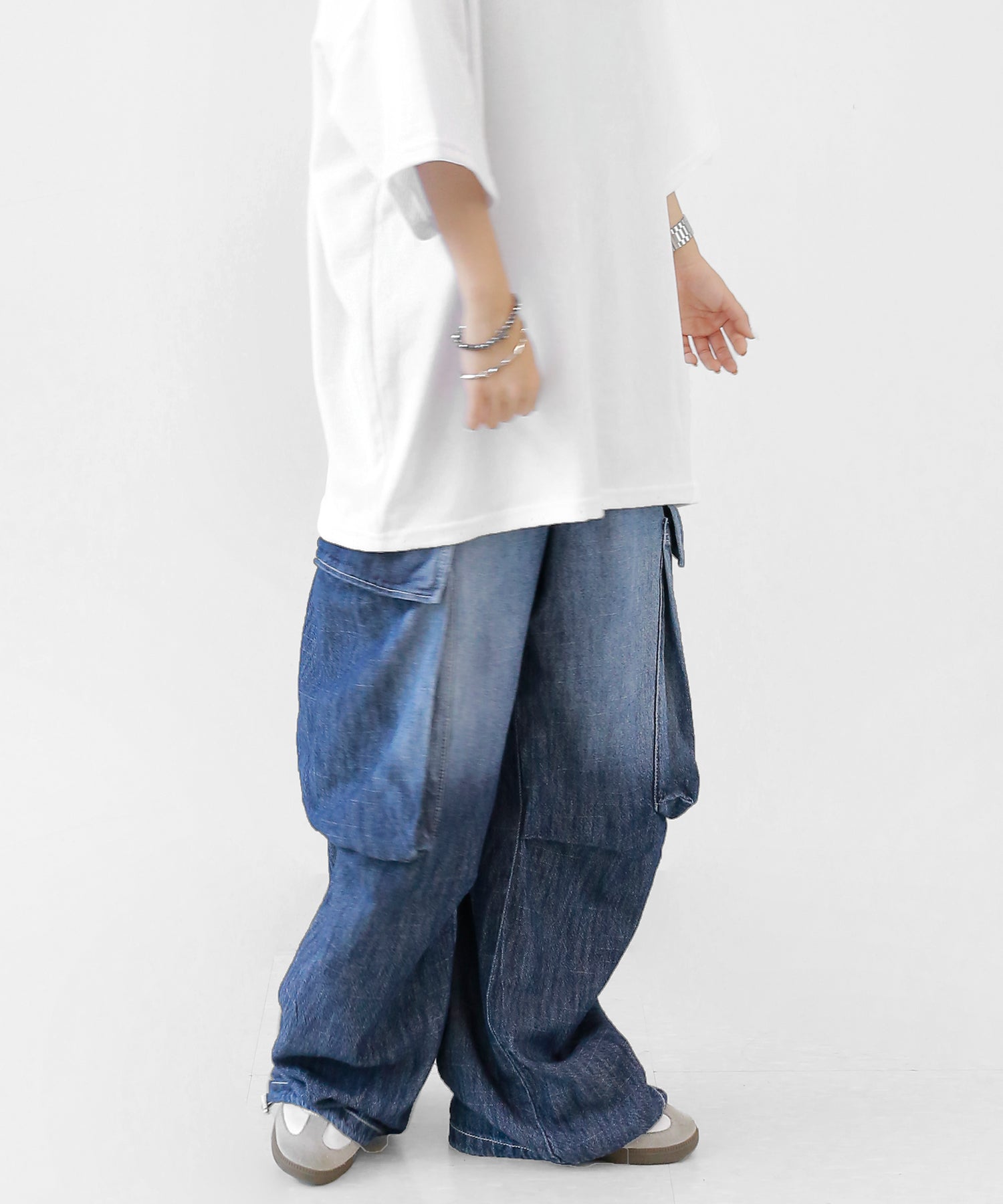Washed Balloon Denim Pants