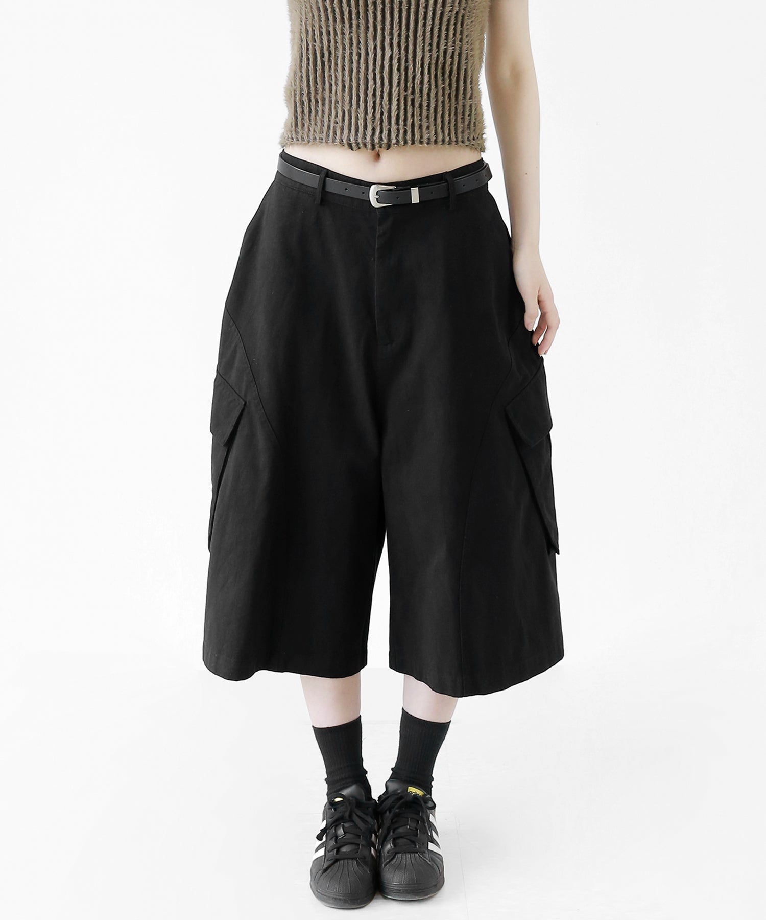 Balloon Silhouette Wide Bermuda Shorts