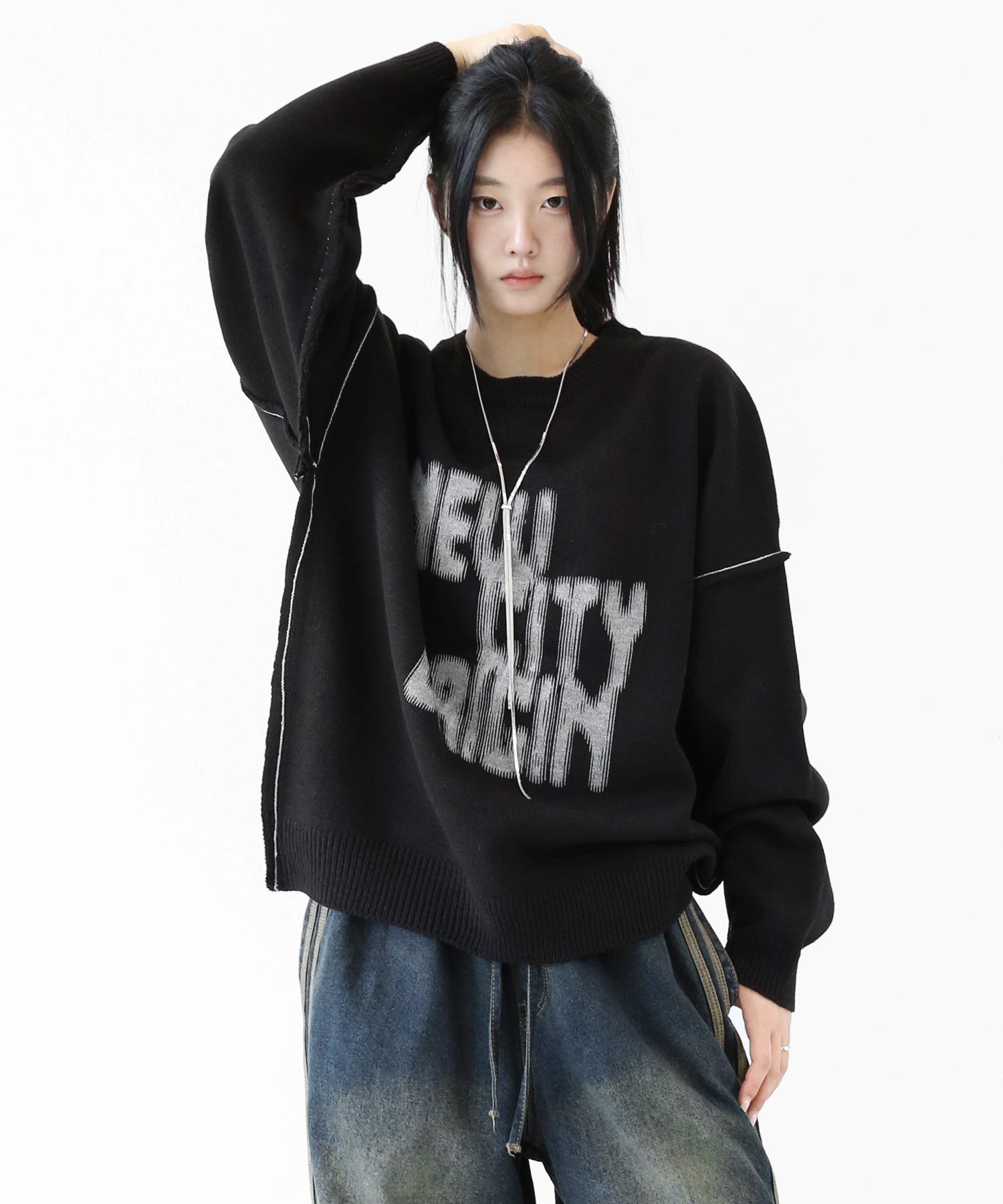 Art Logo Accent Knit