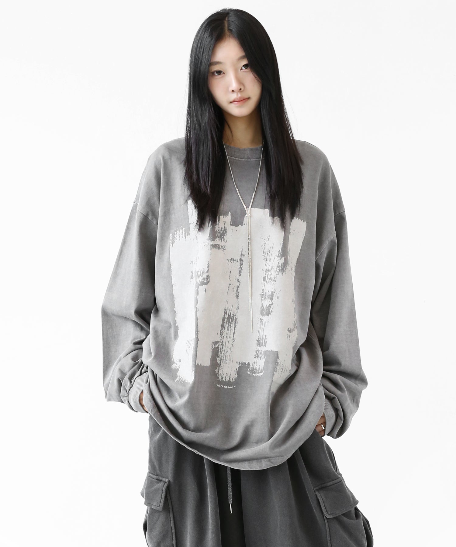 Loose Silhouette Long Cutsew