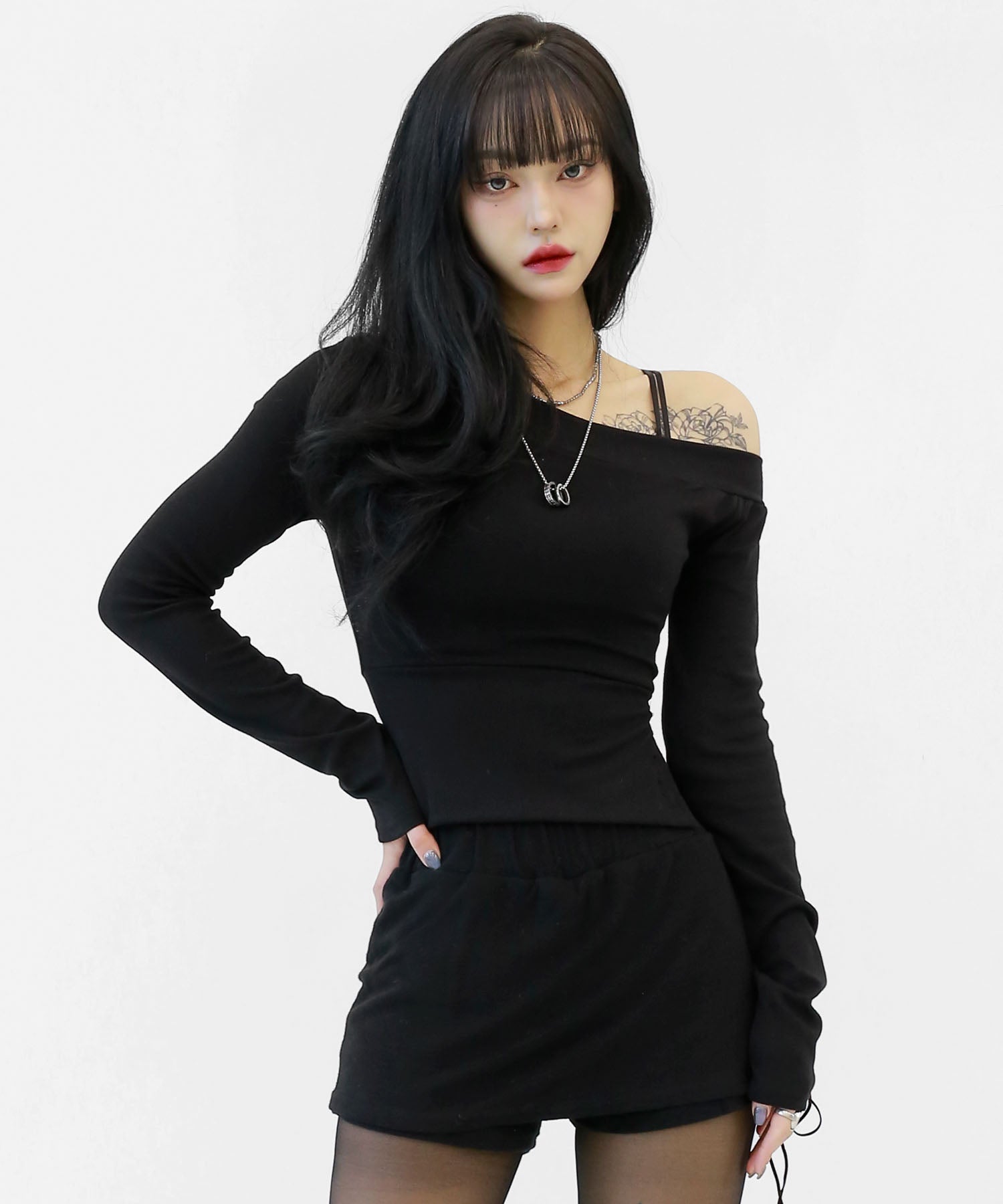 One-Shoulder Cropped Top