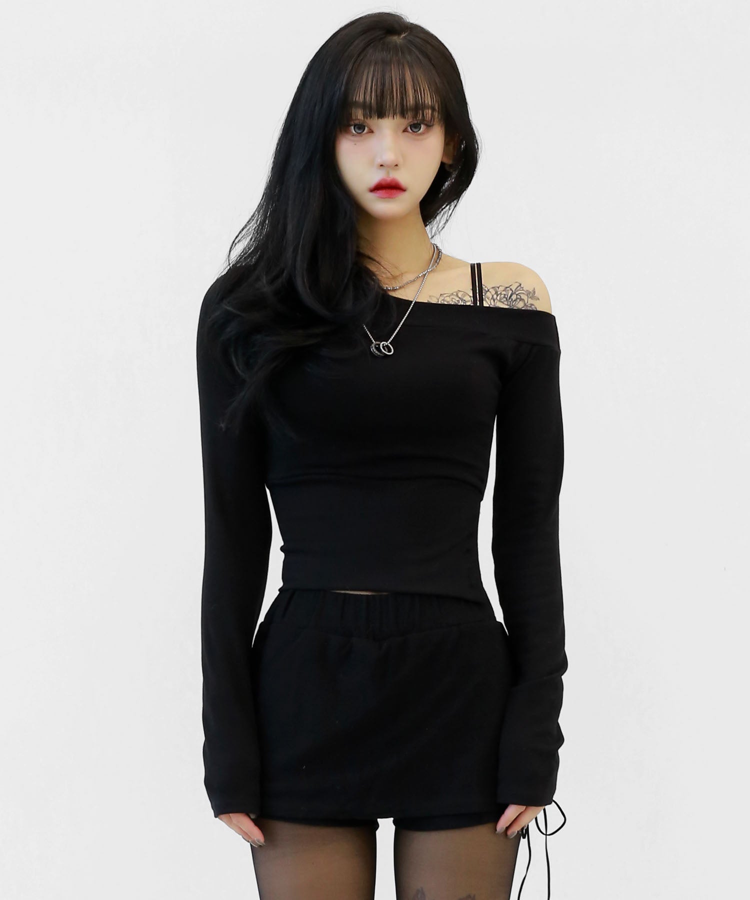 One-Shoulder Cropped Top