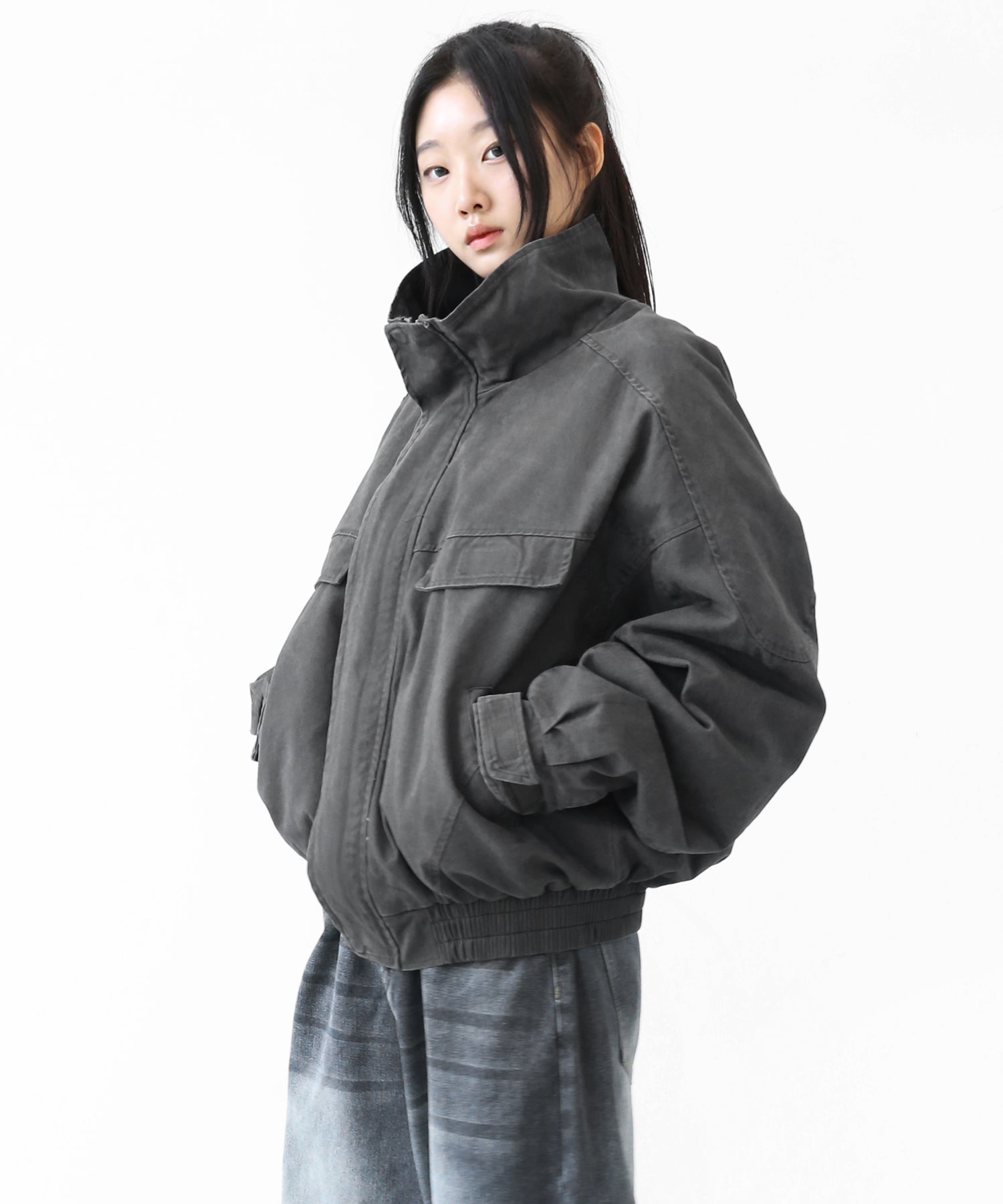 Pigment Short High-Neck Blouson