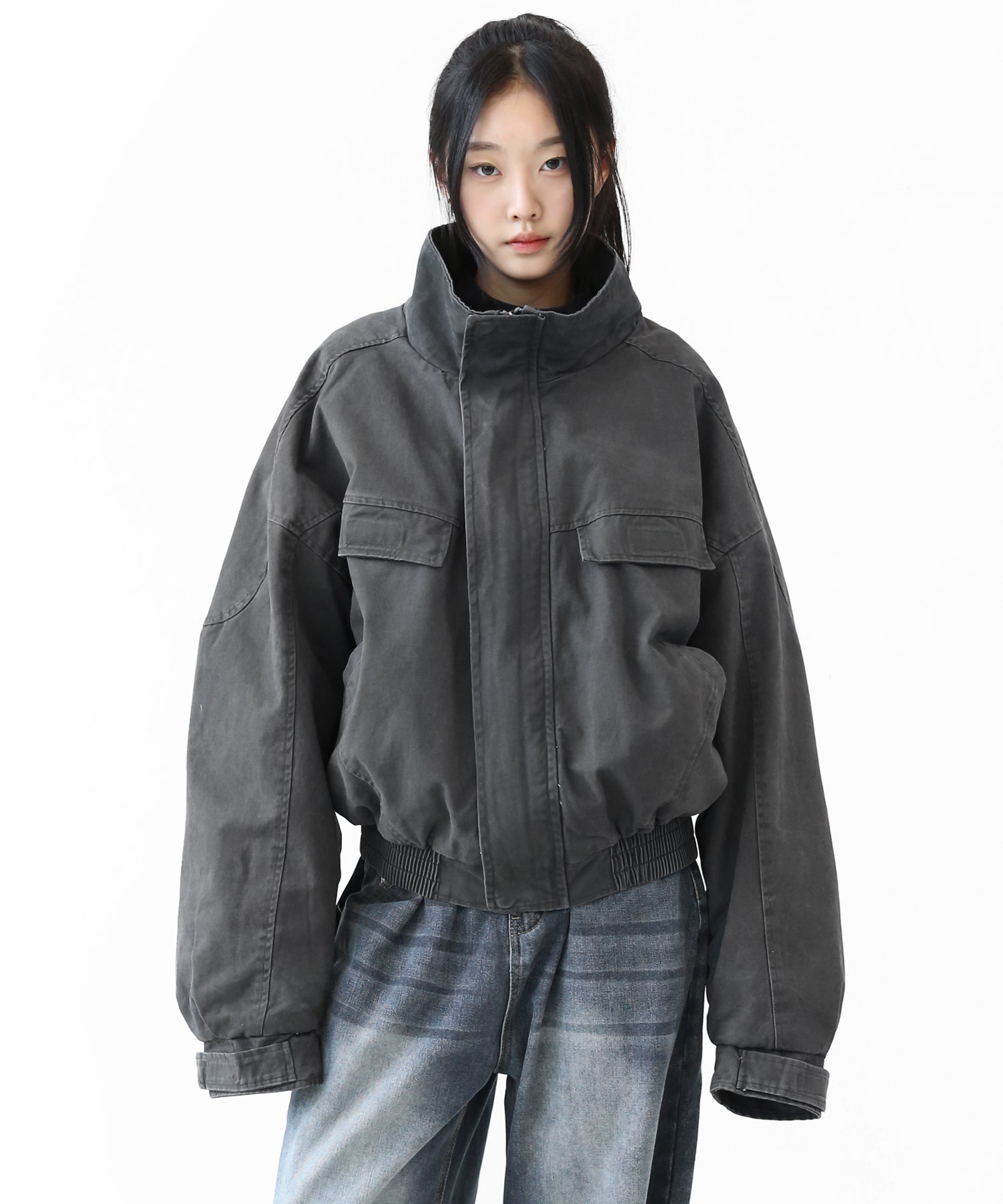 Pigment Short High-Neck Blouson