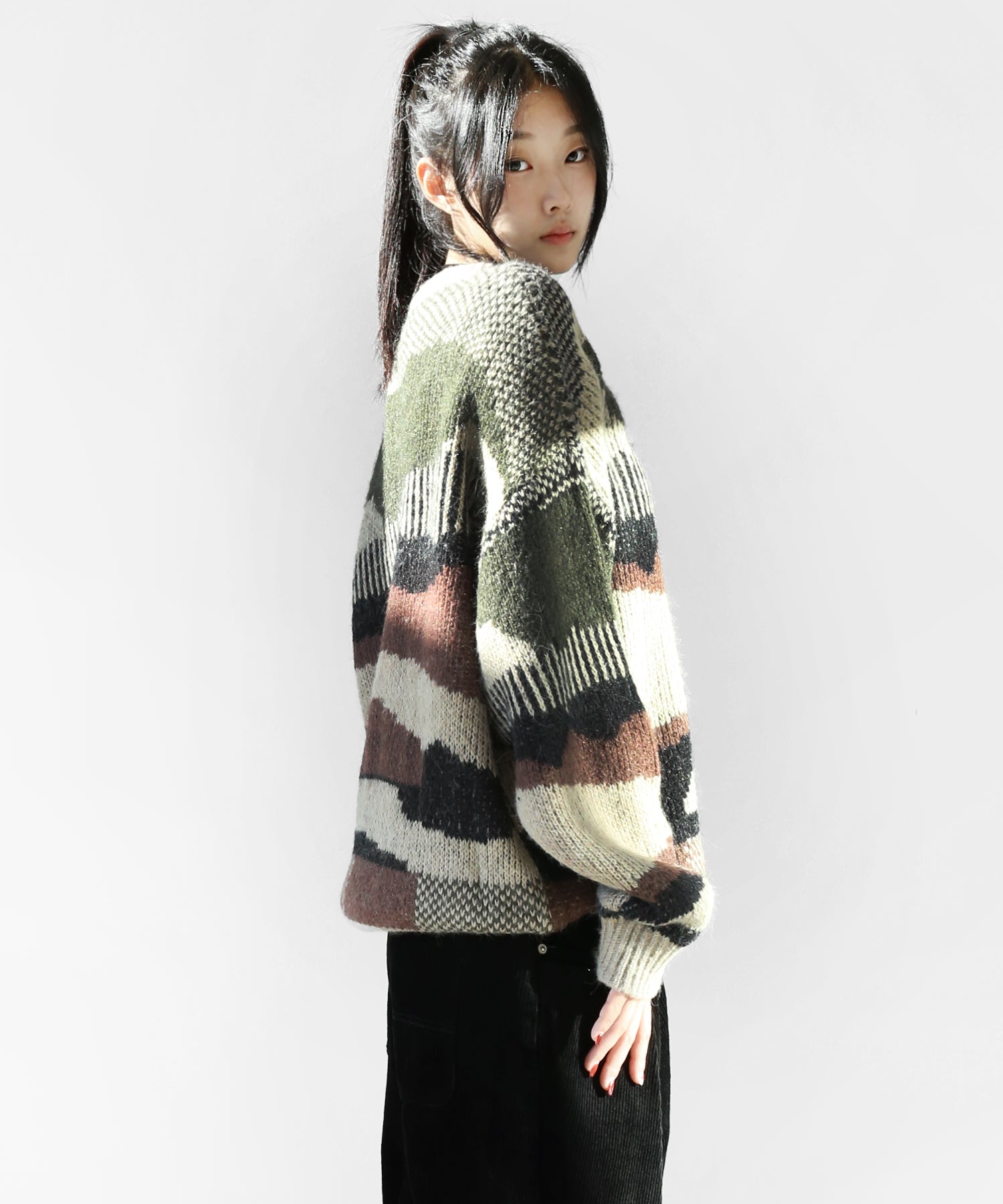 Art Blend Pattern Knit