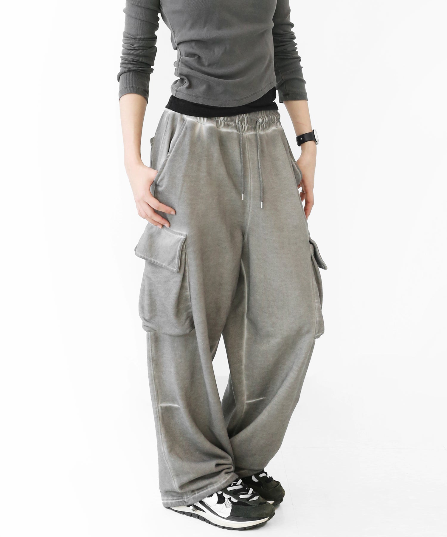 Vintage Fade Pigment Cargo Sweatpants